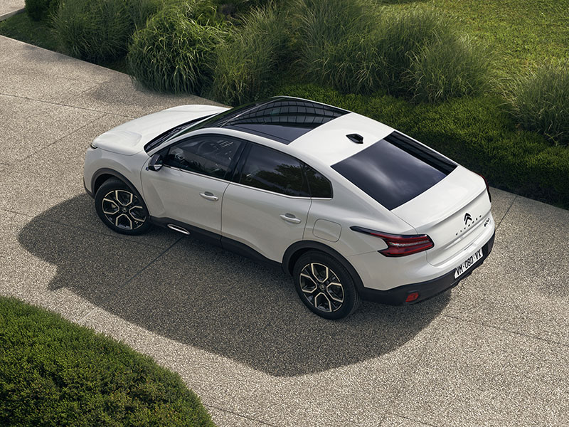 Offerta Berlina Nuova CITROËN C4 X e nuova CITROËN Ë-C4 X: highlights dei nuovi modelli e le migliori soluzioni per noleggiarli Varie motorizzazioni  foto 1