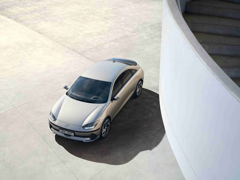 Offerta Coupé Nuova HYUNDAI IONIQ 6: highlights del nuovo modello e le migliori soluzioni per noleggiarlo Elettrica  foto 2