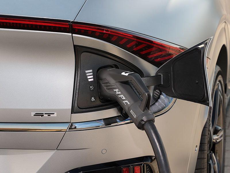 Offerta SUV e CrossOver Nuove auto: scopriamo Kia EV6 e come noleggiarla Elettrica  foto 13
