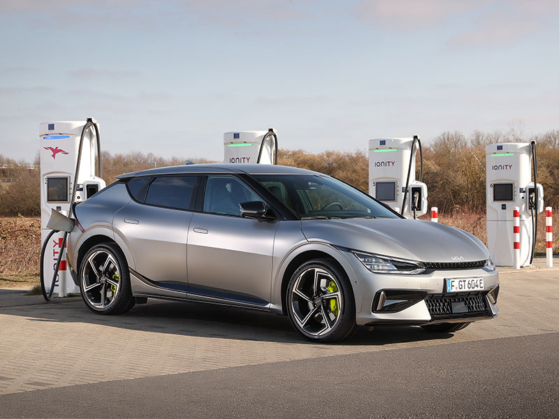 Offerta SUV e CrossOver Nuove auto: scopriamo Kia EV6 e come noleggiarla Elettrica  foto 5