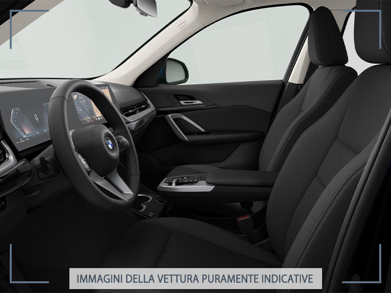 Offerta SUV e CrossOver Noleggio auto in promozione: BMW X1 sDrive 18d = l'offerta speciale del broker Medicredit Rent, con tariffa scontata Diesel  foto 8