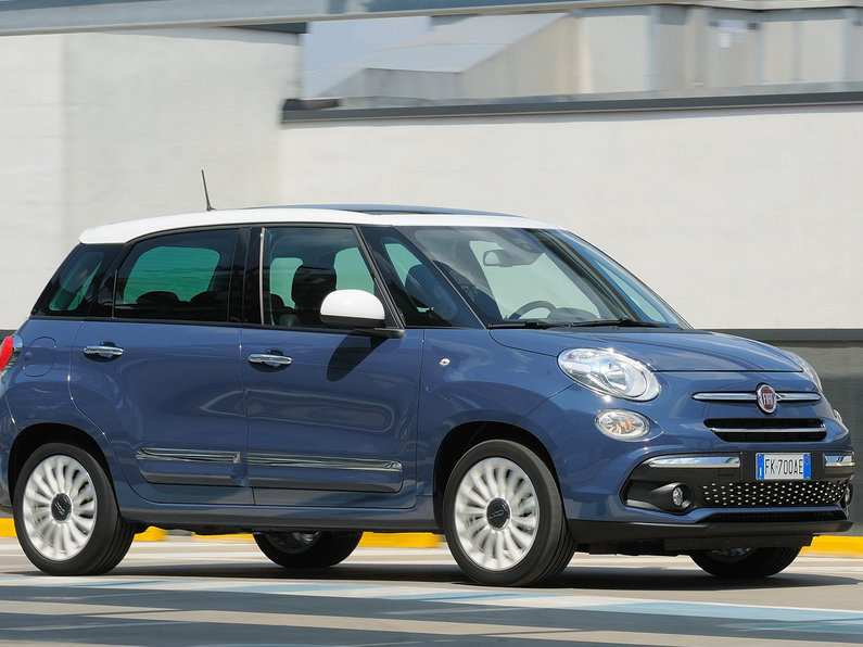 Offerta Monovolume e Multispazio Noleggio senza finanziaria FIAT 500L 1.3 95cv Multijet LOUNGE Diesel  foto 1