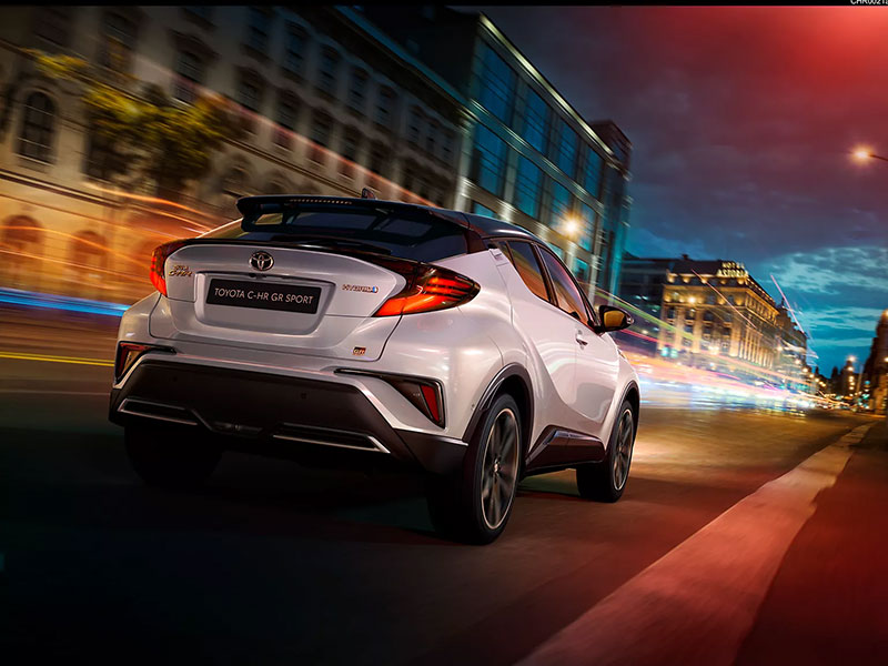 Offerta SUV e CrossOver Noleggio TOYOTA C-HR Hybrid = l'offerta in promozione di KINTO One per luglio 2023 Full Hybrid  foto 2