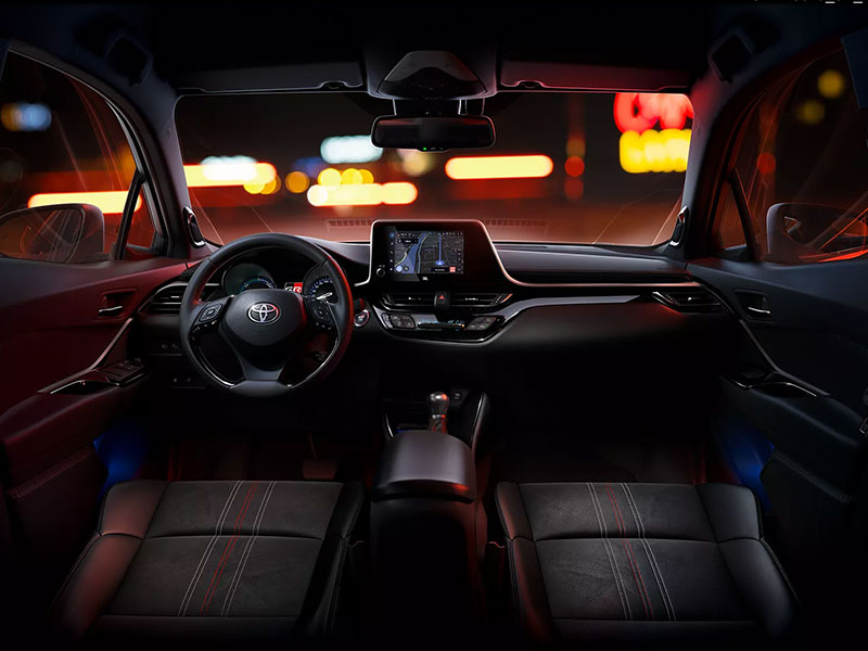 Offerta SUV e CrossOver Noleggio TOYOTA C-HR Hybrid = l'offerta in promozione di KINTO One per luglio 2023 Full Hybrid  foto 7