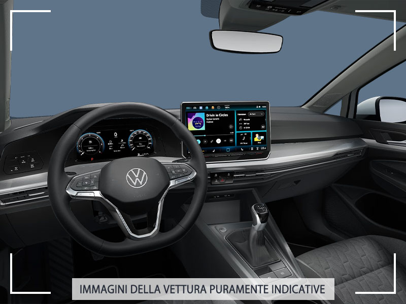 Offerta Berlina Noleggio auto in promozione: VOLKSWAGEN GOLF 1.0 eTSI EVO DSG Life = l'offerta speciale del broker Medicredit Rent, con tariffa scontata Ibrida - benzina (MHEV)  foto 8