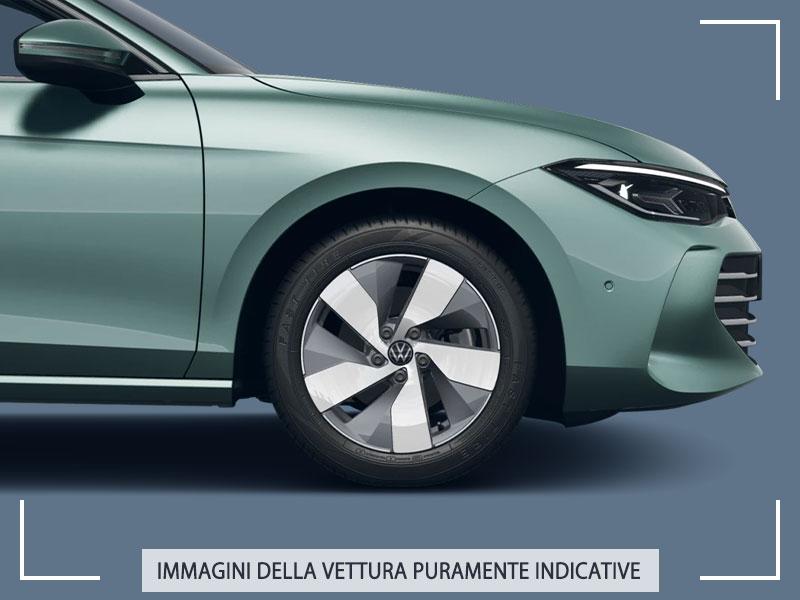Offerta Station wagon Noleggio auto in promozione: VOLKSWAGEN PASSAT 2.0 TDI SCR EVO Business DSG = l'offerta speciale del broker Medicredit Rent, con tariffa scontata Diesel  foto 5