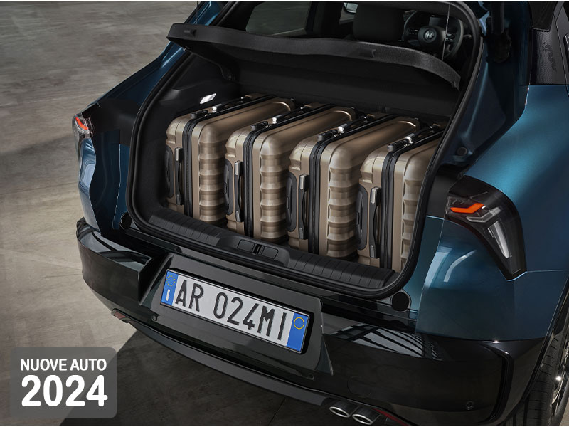 Offerta SUV e CrossOver nuova ALFA ROMEO JUNIOR: come noleggiarla? Le nostre indicazioni per le migliori soluzioni sul mercato, con highlights e photogallery del nuovo modello Varie motorizzazioni  foto 28