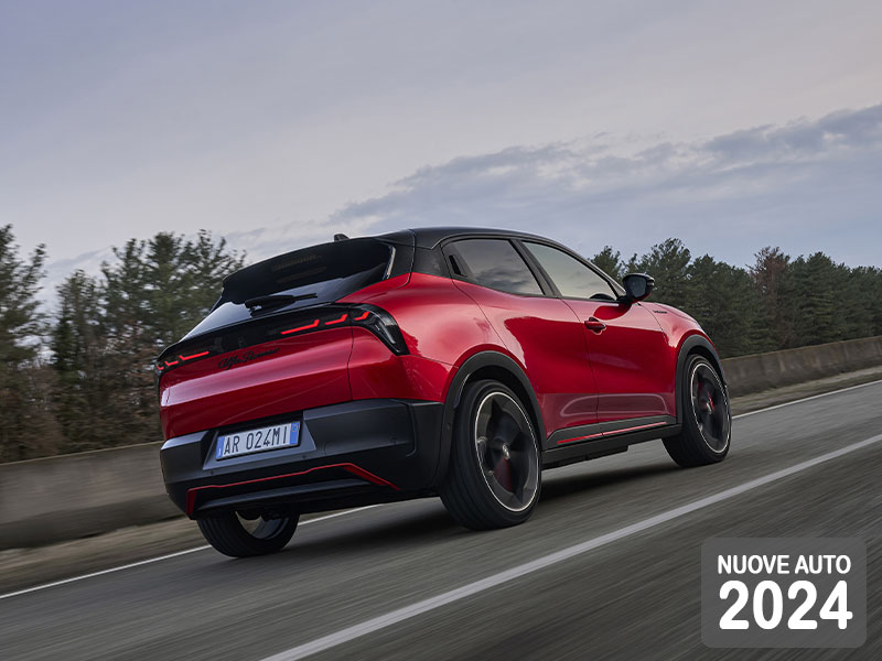 Offerta SUV e CrossOver nuova ALFA ROMEO JUNIOR: come noleggiarla? Le nostre indicazioni per le migliori soluzioni sul mercato, con highlights e photogallery del nuovo modello Varie motorizzazioni  foto 30