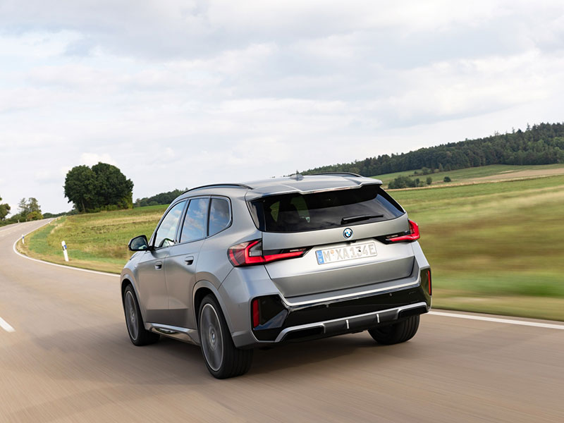 Offerta SUV e CrossOver Nuova BMW iX1: highlights del nuovo modello e le migliori soluzioni per noleggiarlo Elettrica  foto 15