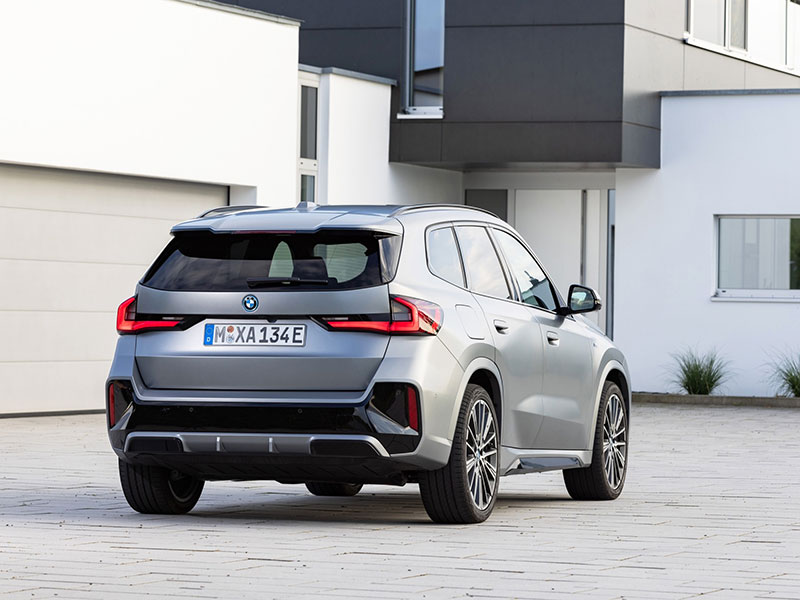 Offerta SUV e CrossOver Nuova BMW iX1: highlights del nuovo modello e le migliori soluzioni per noleggiarlo Elettrica  foto 18
