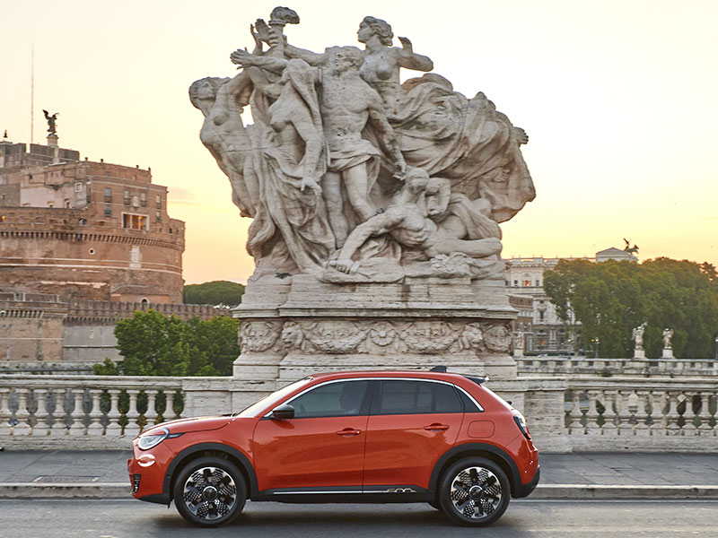 Offerta SUV e CrossOver Nuova FIAT 600e: highlights del nuovo modello e le migliori soluzioni per noleggiarla Elettrica  foto 14