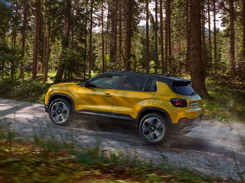 Offerta SUV e CrossOver Nuova Jeep Avenger: highlights del nuovo modello e le migliori soluzioni per noleggiarlo Elettrica  foto 4
