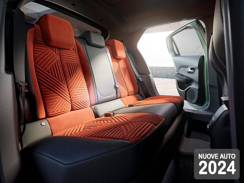 Offerta Berlina nuova LANCIA YPSILON: highlights, photogallery e come noleggiarla - panoramica della nuova auto e guida alle migliori soluzioni noleggio sul mercato Varie motorizzazioni  foto 24