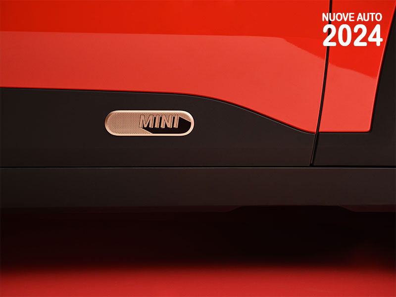 Offerta SUV e CrossOver Nuova MINI ACEMAN all-electric: highlights, photogallery e come noleggiarla - panoramica della nuova crossover compatta completamente elettrica e guida alle migliori soluzioni noleggio sul mercato Elettrica  foto 15