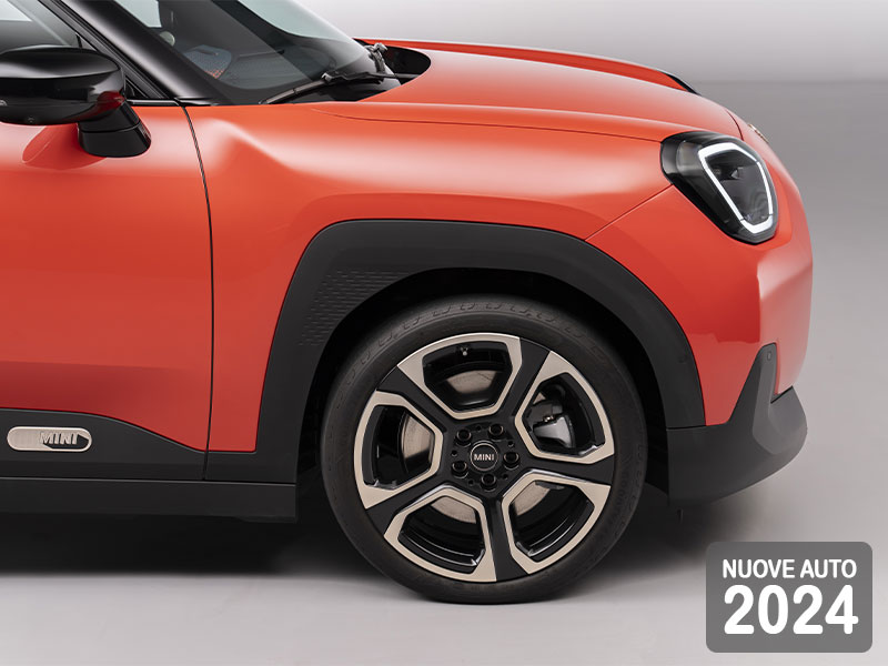 Offerta SUV e CrossOver Nuova MINI ACEMAN all-electric: highlights, photogallery e come noleggiarla - panoramica della nuova crossover compatta completamente elettrica e guida alle migliori soluzioni noleggio sul mercato Elettrica  foto 24
