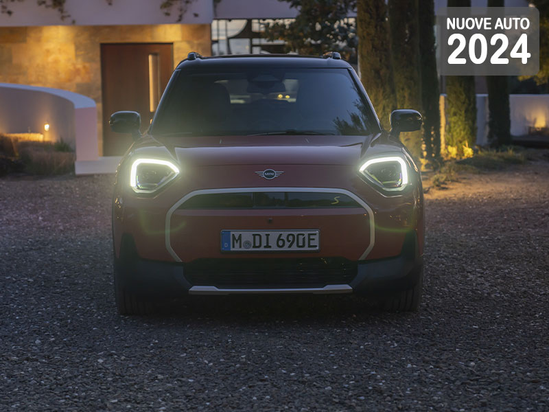Offerta SUV e CrossOver Nuova MINI ACEMAN all-electric: highlights, photogallery e come noleggiarla - panoramica della nuova crossover compatta completamente elettrica e guida alle migliori soluzioni noleggio sul mercato Elettrica  foto 56