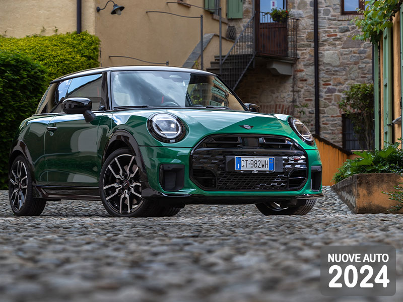 Offerta Berlina nuova MINI COOPER A 3 PORTE: come noleggiarla? Le nostre indicazioni per le migliori soluzioni sul mercato, con highlights e photogallery del nuovo modello Benzina  foto 3