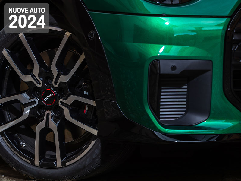 Offerta Berlina nuova MINI COOPER A 3 PORTE: come noleggiarla? Le nostre indicazioni per le migliori soluzioni sul mercato, con highlights e photogallery del nuovo modello Benzina  foto 7