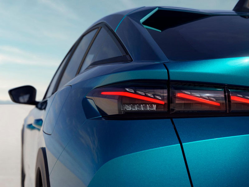 Offerta Berlina Nuova PEUGEOT 408: highlights del nuovo modello e le migliori soluzioni per noleggiarlo Varie motorizzazioni  foto 12