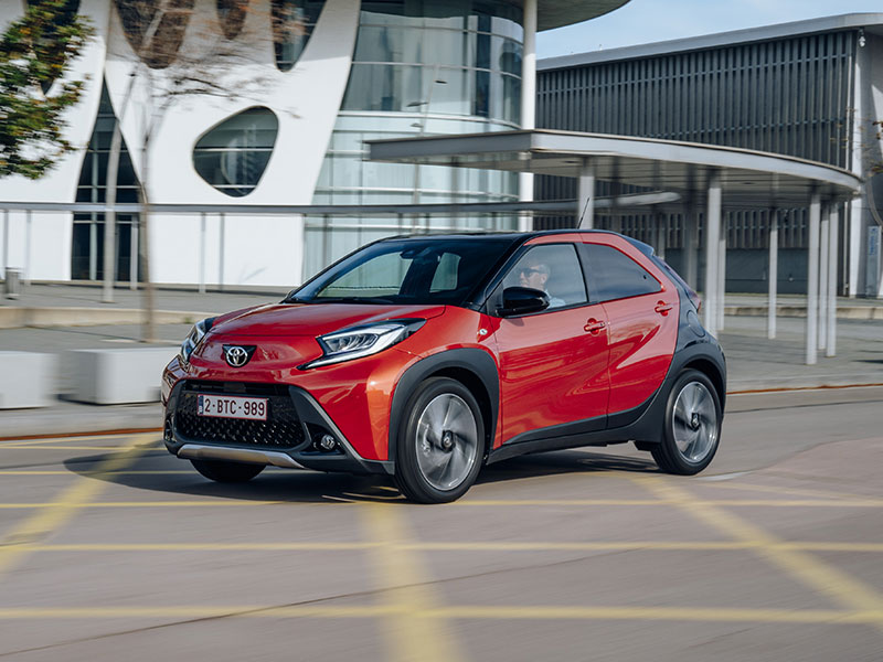 Offerta City car NUOVE AUTO 2022: nuova TOYOTA AYGO X - Presentazione del modello e selezione offerte noleggio Varie motorizzazioni  foto 1