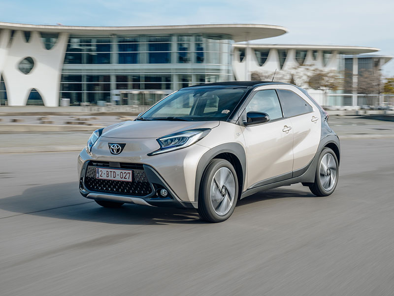 Offerta City car NUOVE AUTO 2022: nuova TOYOTA AYGO X - Presentazione del modello e selezione offerte noleggio Varie motorizzazioni  foto 14