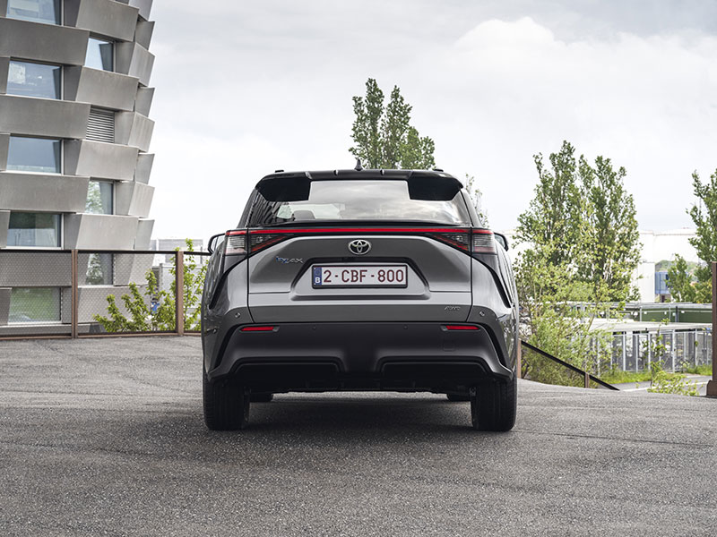 Offerta SUV e CrossOver Nuova TOYOTA bZ4X: highlights del nuovo modello e le migliori soluzioni per noleggiarlo Elettrica  foto 11
