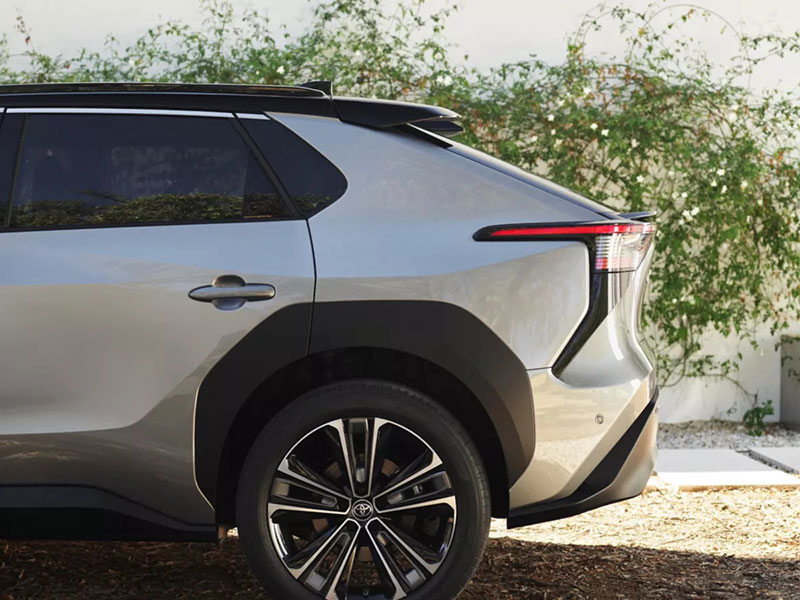Offerta SUV e CrossOver Nuova TOYOTA bZ4X: highlights del nuovo modello e le migliori soluzioni per noleggiarlo Elettrica  foto 12