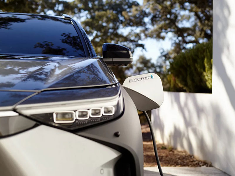 Offerta SUV e CrossOver Nuova TOYOTA bZ4X: highlights del nuovo modello e le migliori soluzioni per noleggiarlo Elettrica  foto 3