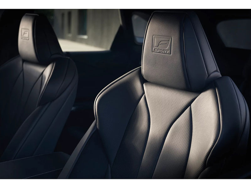 Offerta SUV e CrossOver Nuova LEXUS RX: highlights del nuovo modello e le migliori soluzioni per noleggiarlo Varie motorizzazioni  foto 14