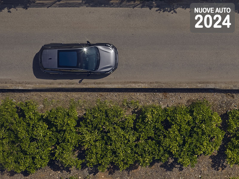 Offerta SUV e CrossOver Nuovo RENAULT SYMBIOZ E-Tech full hybrid: highlights, photogallery e come noleggiarlo - panoramica del nuovo SUV 100% elettrico e guida alle migliori soluzioni noleggio sul mercato Full Hybrid  foto 11