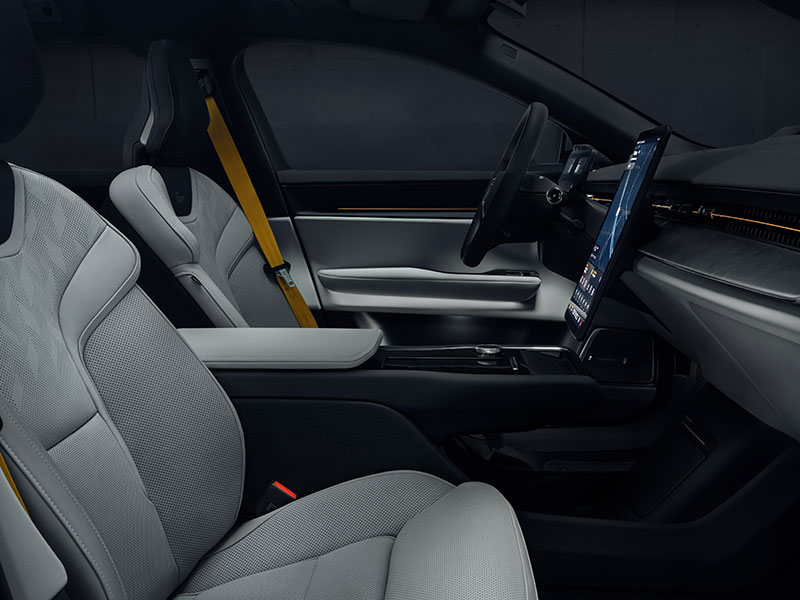 Offerta Berlina Nuova POLESTAR 2: highlights del nuovo modello e le migliori soluzioni per noleggiarlo Elettrica  foto 12