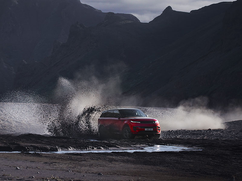 Offerta SUV e CrossOver Nuova LAND ROVER RANGE ROVER SPORT: highlights del nuovo modello e le migliori soluzioni per noleggiarlo Varie motorizzazioni  foto 16