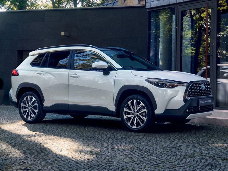 Offerta SUV e CrossOver Nuova TOYOTA COROLLA CROSS hybrid: highlights del nuovo modello e le migliori soluzioni per noleggiarlo Full Hybrid  foto 1