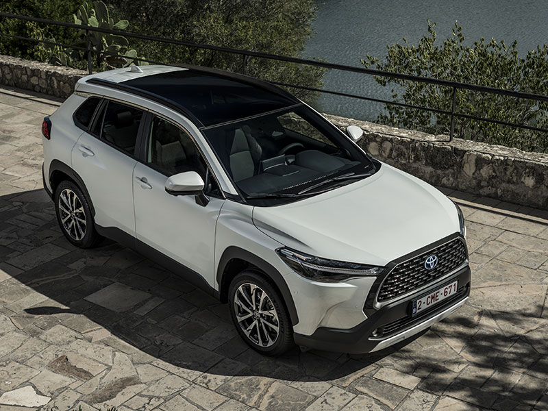Offerta SUV e CrossOver Nuova TOYOTA COROLLA CROSS hybrid: highlights del nuovo modello e le migliori soluzioni per noleggiarlo Full Hybrid  foto 2